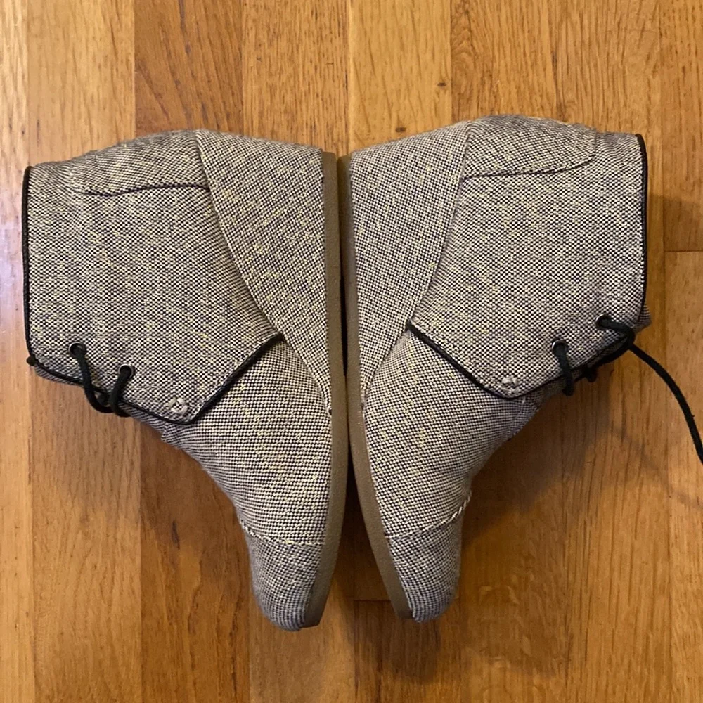 Toms Desert Wedges - Picture 4 of 5